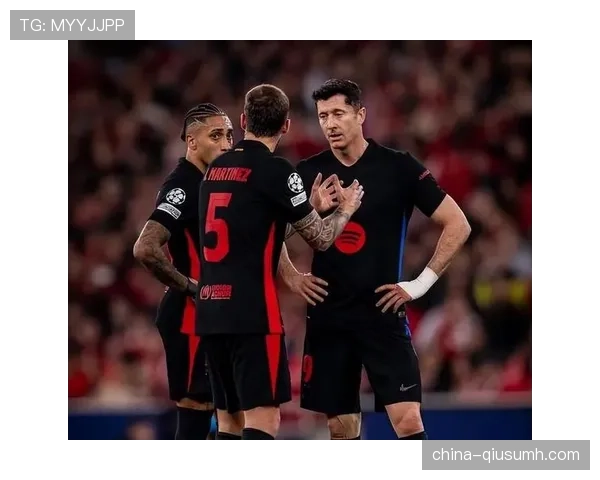 凯恩与莱万：终结效率、战术适配性与历史地位的深层对比